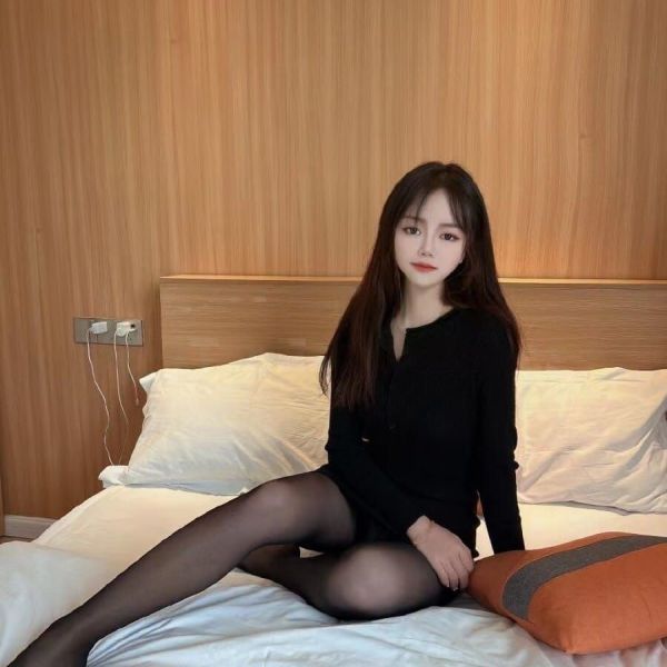 I am a from China very interesting and friendly person and take my time to make you coğmpletely satisfied with all my erotic skills. You won't regret my companionship, I am charismatic and open to sharing anything that makes you feel great. I am charming, natural and sexy. I also want to enjoy my time with you, which makes it feel so good that ---- kissing you ， is waiting for you.